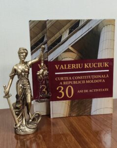 Invitație la lansare de carte